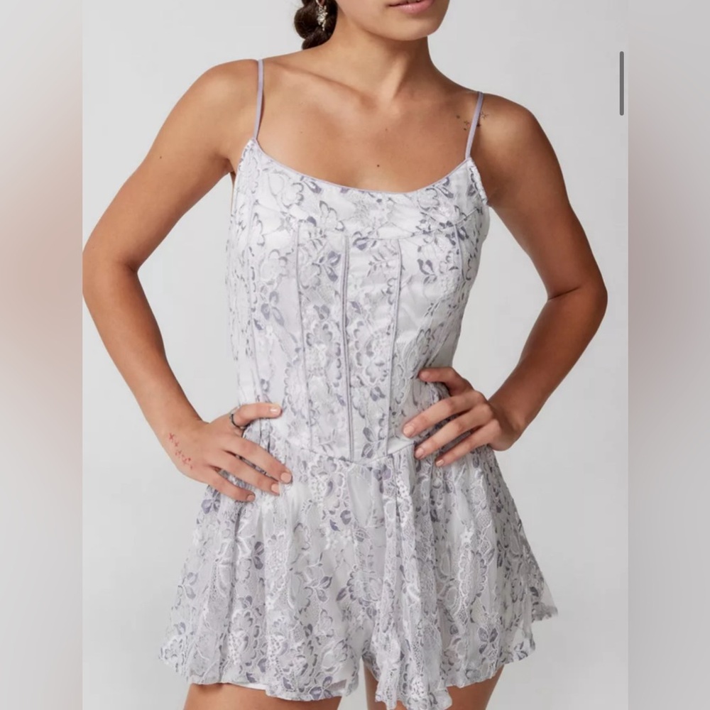Kimchi Blue Christina Lace Corset Romper